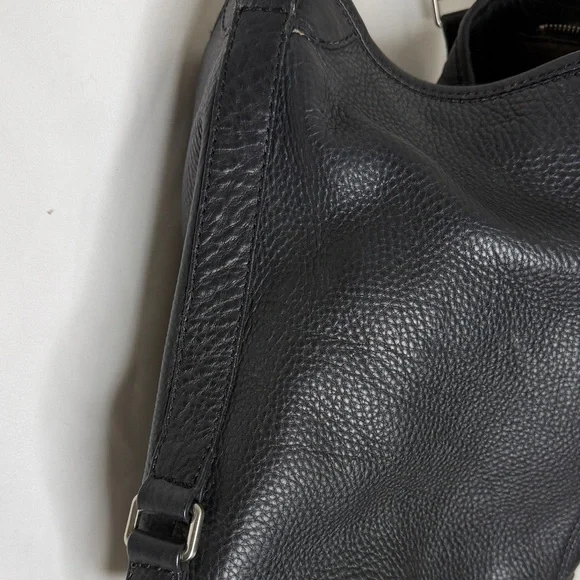 Cole Haan Elegant Black Leather Hobo Bag - Picture 3 of 9